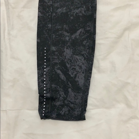 Lululemon Fast and Free 7/8 - Picture 3 of 5